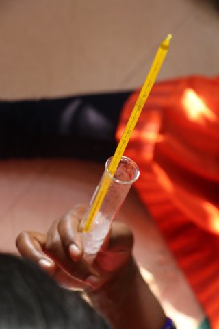 Measuring the temperature of Ice. 